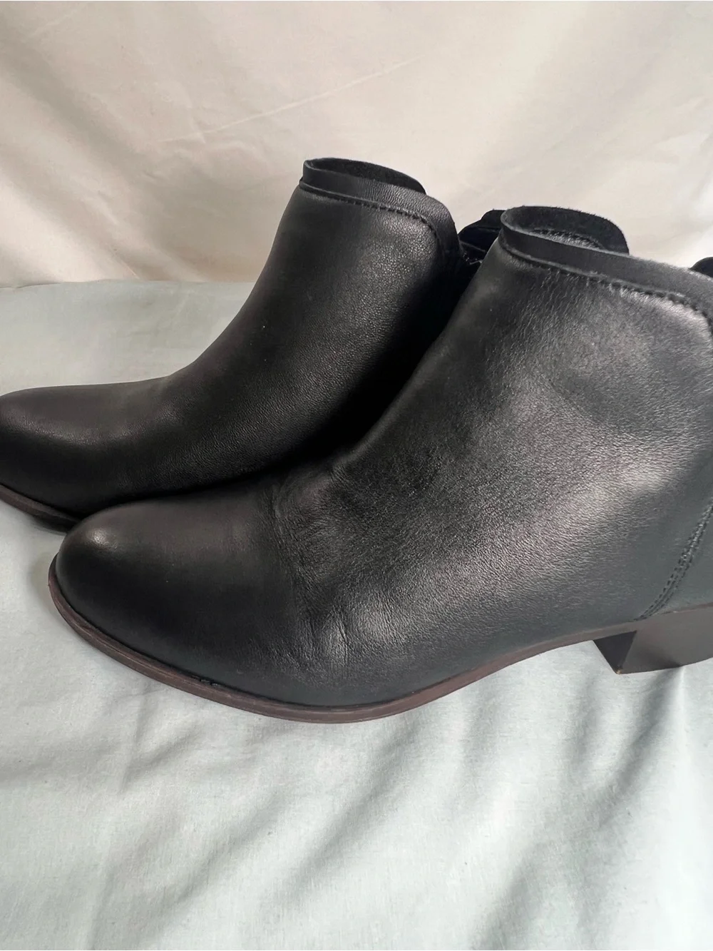 Women’s Black Leather Ankle Boots - Sleek Zip Closure